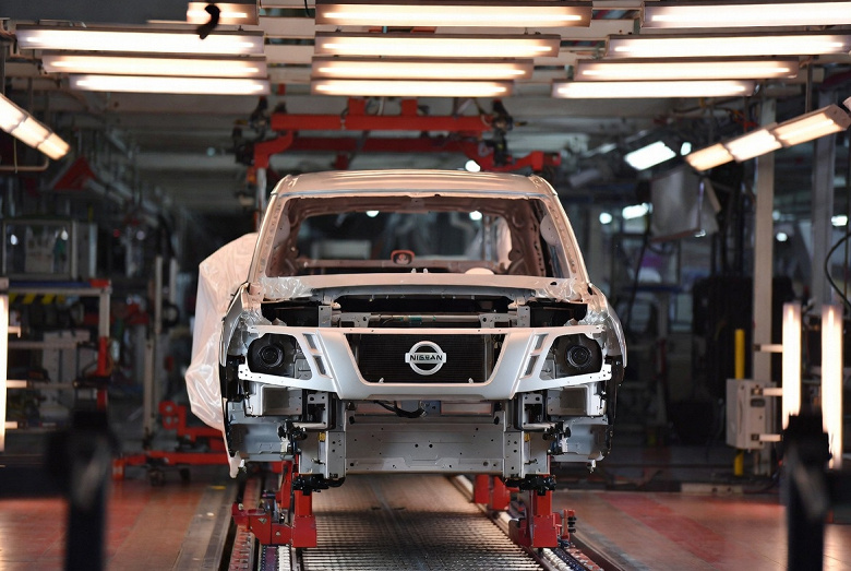 Попытка выжить: Nissan закрывает семь заводов, а сокращение десятков тысяч сотрудников идёт с опережением плана